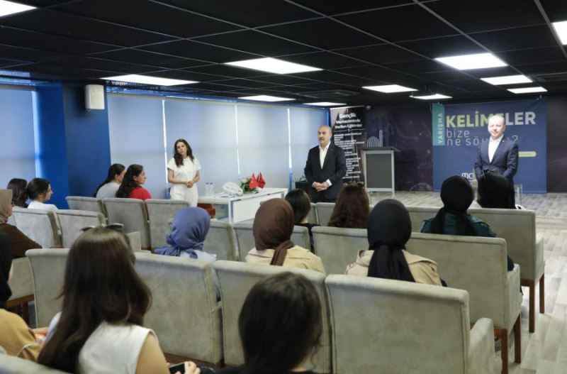 Vali Demirtaş: “Gençlerimizin her zaman yanında olmaya devam edeceğiz”