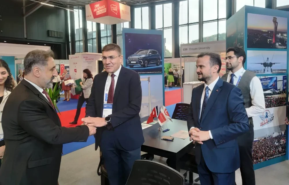 Mardin Artuklu Üniversitesi EAIE 2023 Uluslararası Eğitim Fuarında