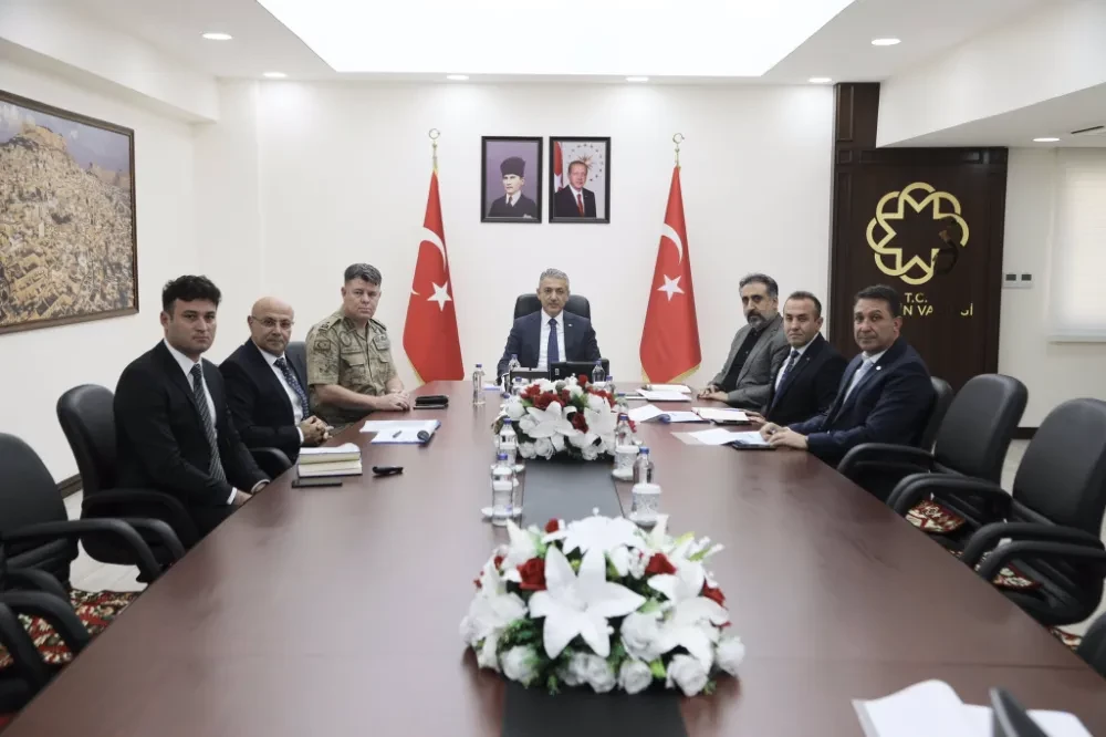 Vali Tuncay Akkoyun ”Üniversite Öğrencilerimizin Barınma Başta Olmak Üzere Her Türlü İhtiyaçları Devletimiz Tarafından Karşılanmaktadır”