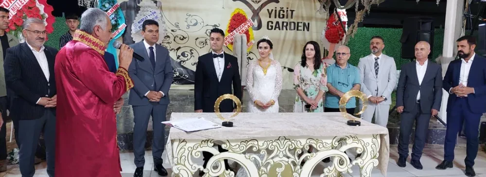 Başhekim Kalkan, yaşamını Eczacı Öztürk ile dünya evine girdi