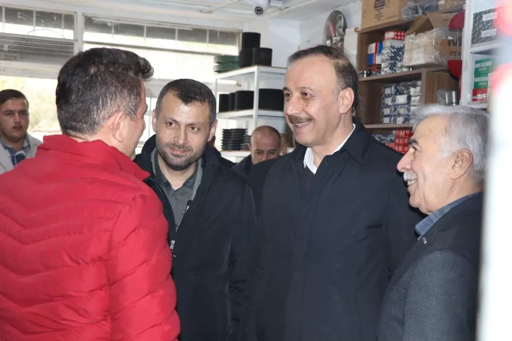 Abdullah Erin sanayi sitesi esnafını ziyaret etti