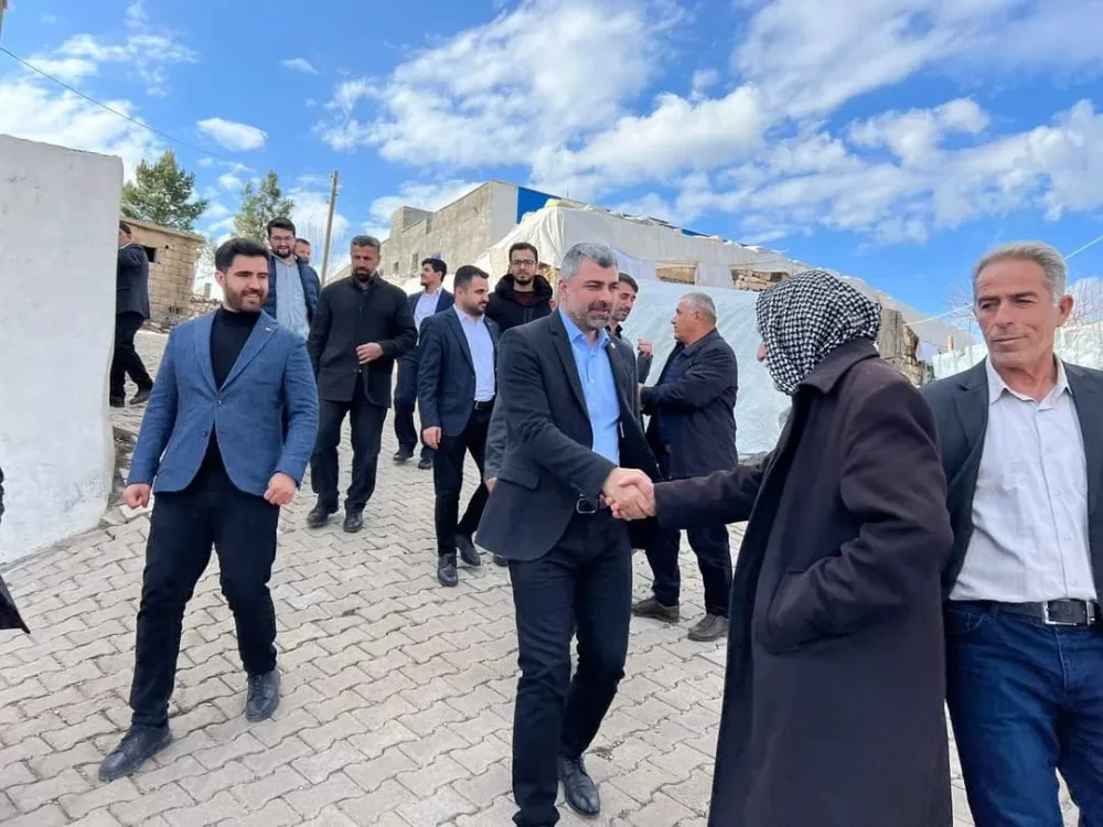 AK Partili Kılıç: Başta büyükşehir olmak üzere birçok ilçe belediyelerinde ipi göğüslemeyi hedefliyoruz