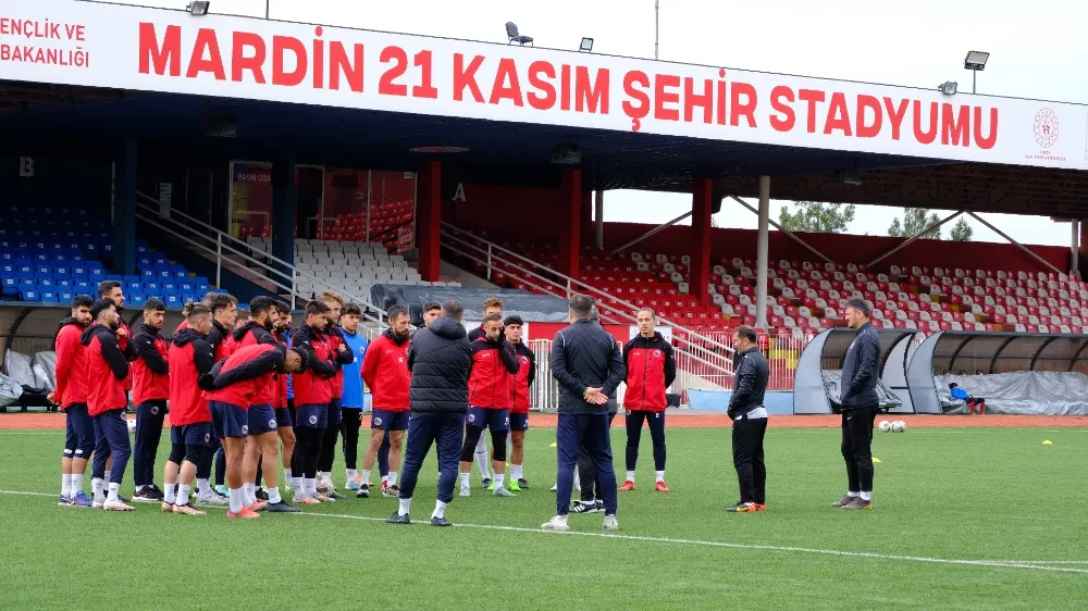 Mardin 1969 Spor Aliağa Futbol maçı hazırlıklarına başladı