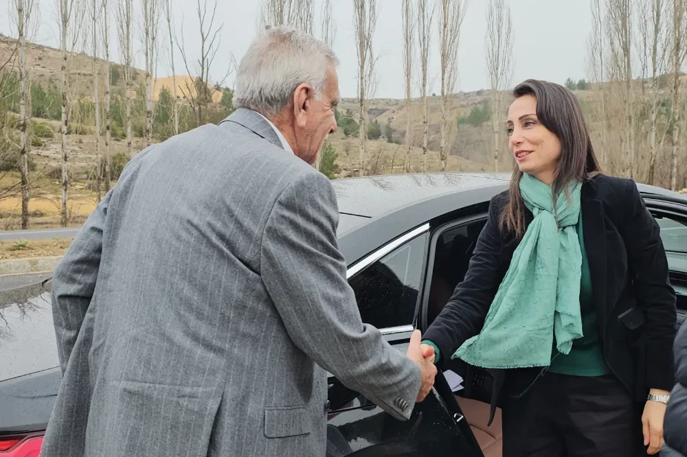 DEM Parti Eş Genel Başkanı Tülay Hatimoğulları Mardin’de