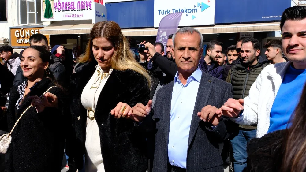 Kızıltepe’de DEM Partisi adayı Zeyni İpek kazandı