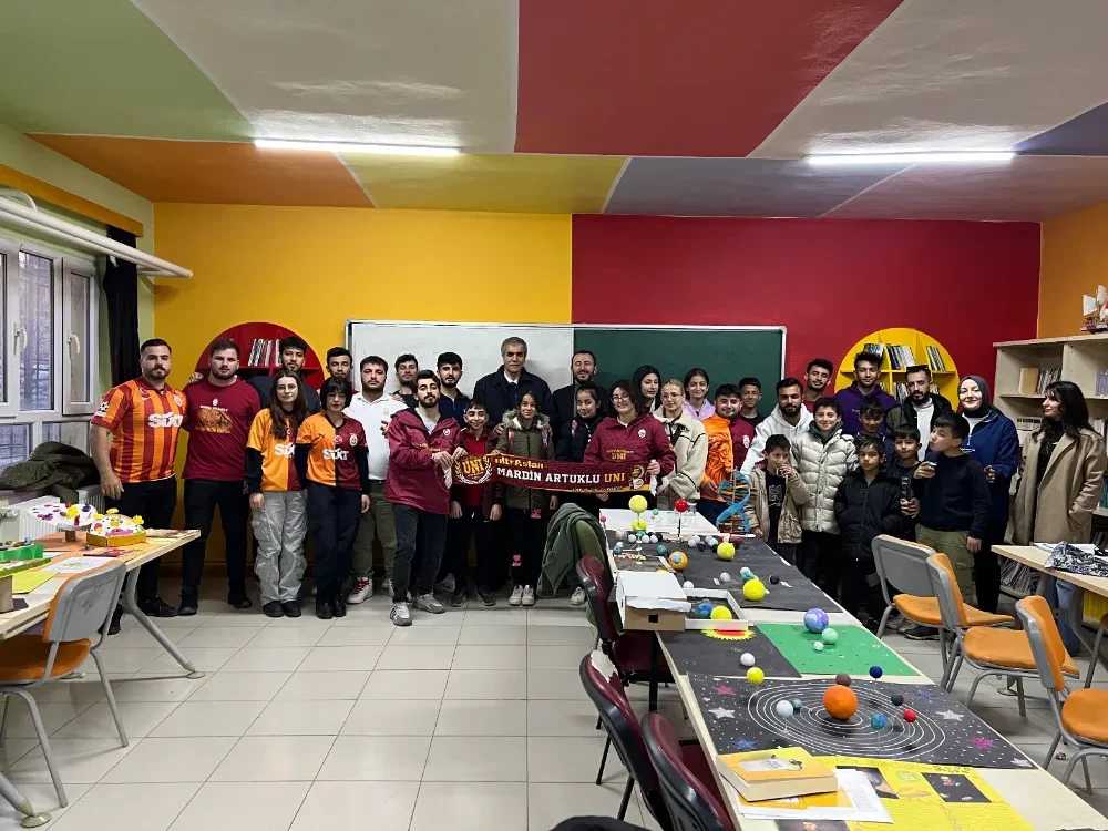 MAÜ’lü Ultraslanlardan Miniklerin Eğitimine Katkı