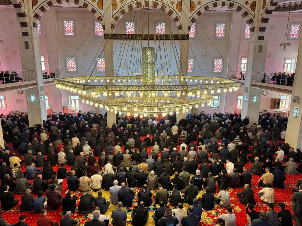 Vali Akkoyun  Mevlid-i Şerif programına katıldı