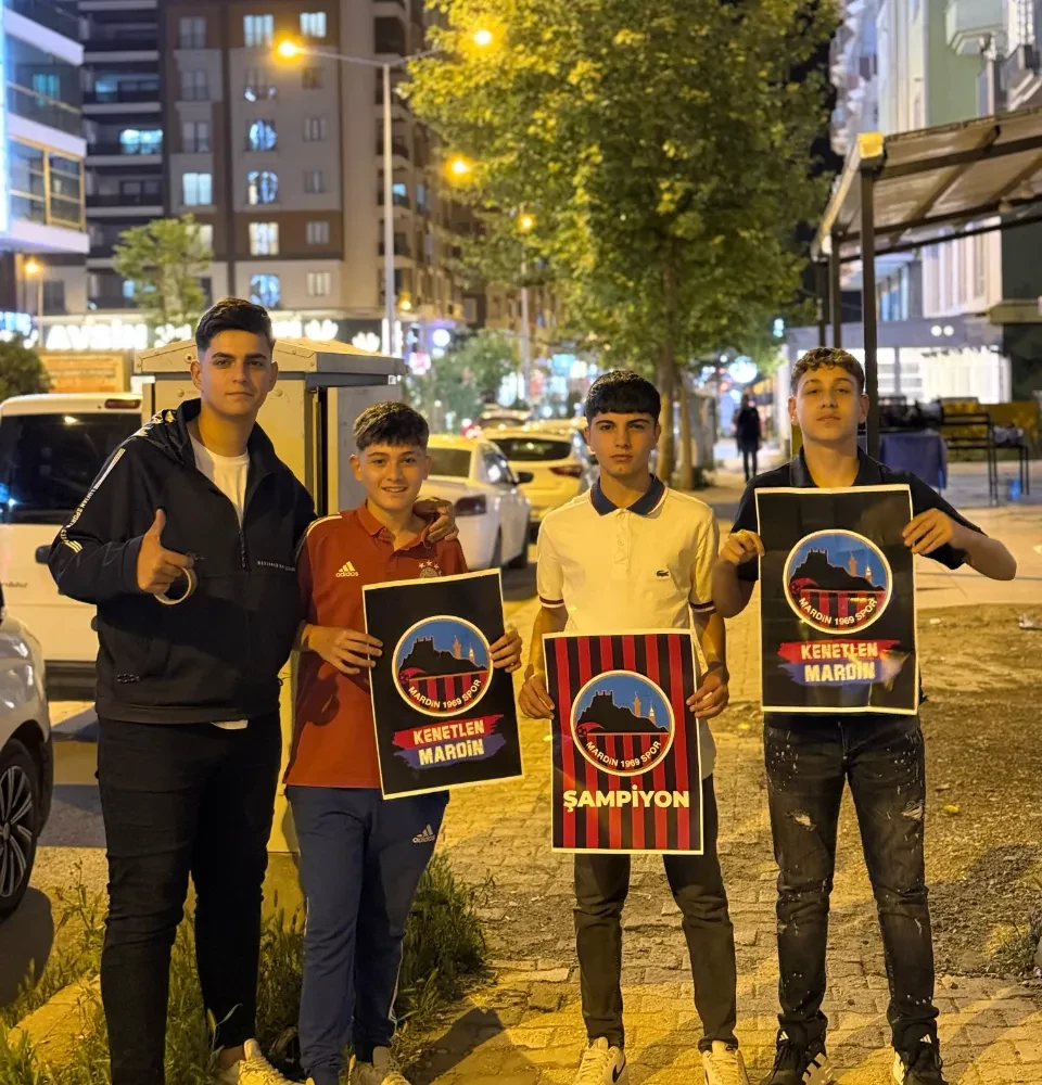 Mardin’de Şampiyonluk Coşkusu: Kent Kırmızı-Lacivertle Donatıldı