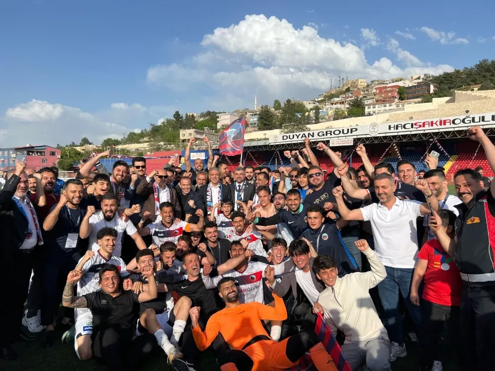 Şampiyonun gala gecesi pazar günü