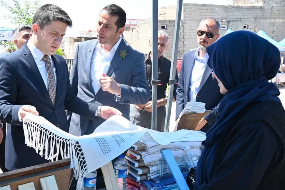 ‘Hayat Boyu Öğrenme Haftası’ sergi açılışına büyük ilgi