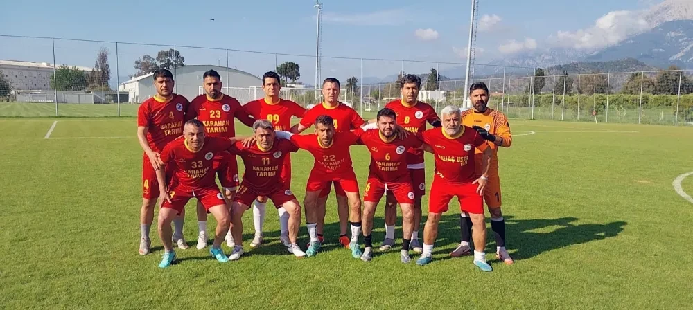 Derik Masterlerspor Antalya’daki turnuvada  şampiyon oldu