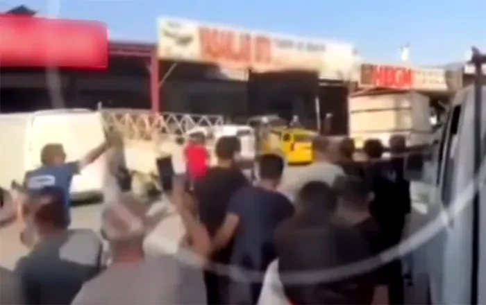 Kızıltepe sanayi sitesinde iki komşu arasında çıkan kavga ölümle sonuçlandı! 