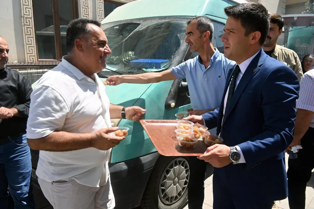 Derik te büyük kazanın 3’üncü yıl dönümünde mevlit programı düzenlendi.