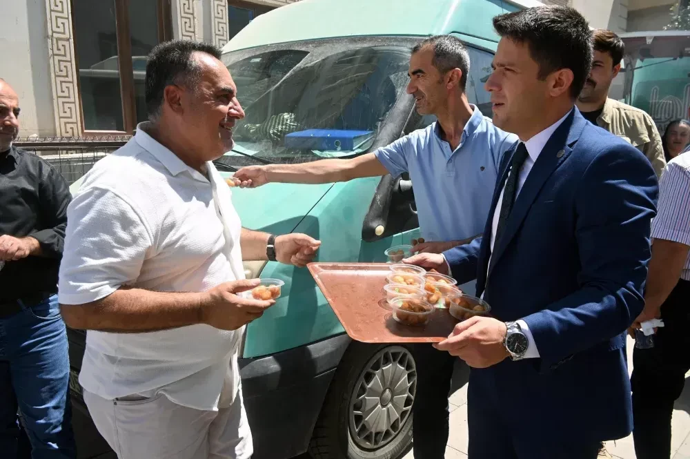 Derik te büyük kazanın 3’üncü yıl dönümünde mevlit programı düzenlendi.